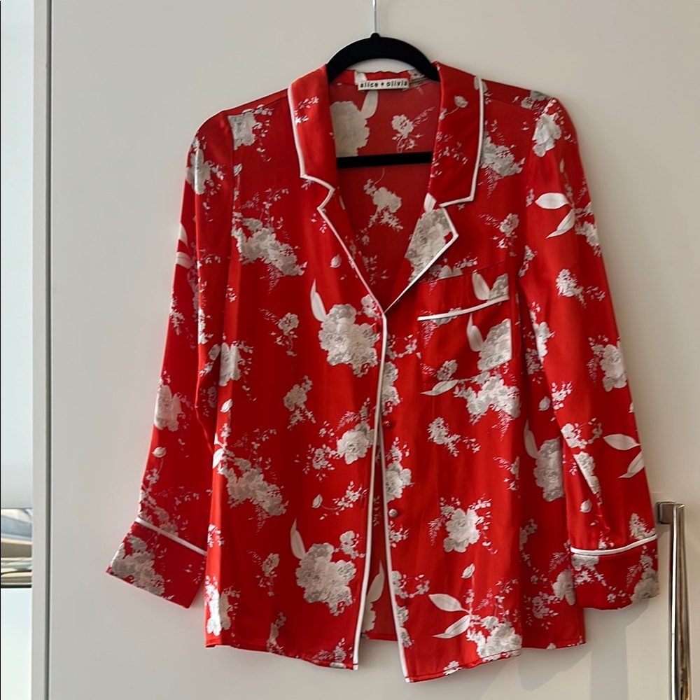 Alice + Olivia Red and White Floral Top - Picture 3 of 6